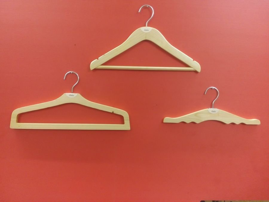 High Quality Bangladeshi Wooden Coat and Clothes Hanger
